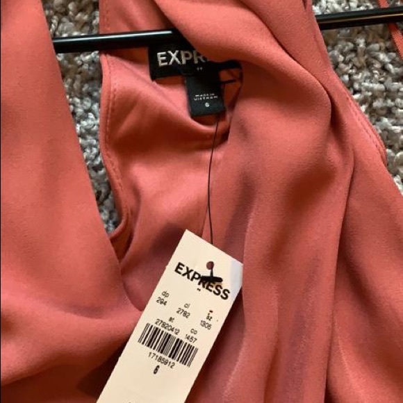 Brandnew dress express - Picture 3 of 4